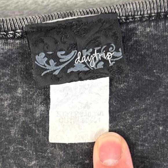 Vintage y2k Day trip vocal embellished longsleeve size large - Picture 3 of 7